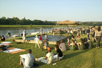 Fährgarten Johannstadt on the Elbe