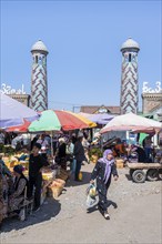 Market stalls at Uzgen Bazaar, Ösgön, Osh region, Kyrgyzstan, Asia