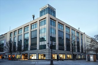 Berlin, 19.02.2023, Karstadt branch of Galeria Karstadt Kaufhof GmbH on Wilmersdorfer Strasse in