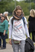 Demonstration against the restrictions in the Corona crisis, anti-vaccination, protest against