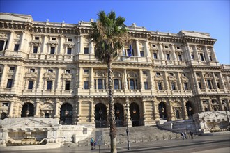 Palazzo di Giustizia, Palace of Justice, Prati district on the banks of the Tiber, Rome, Italy,