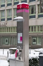 Essen city centre, onset of winter, lots of fresh snow and daytime temperatures below minus 5