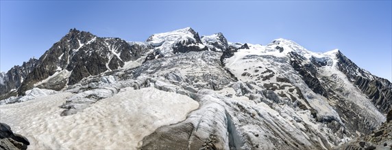 High alpine glaciated mountain landscape, La Jonction, Glacier des Bossons meets Glacier de