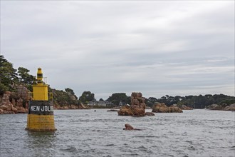 Harbour entrance, Port-Clos harbour, Île de Bréhat, Département Côtes-d'Armor, Brittany, France,