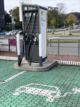 E-charging column Charging column for e-cars Electric cars 300 kw with various connections on the