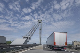 Modern motorway bridge on the A3 Regensburg-Passau motorway, Bavaria, Germany, Europe