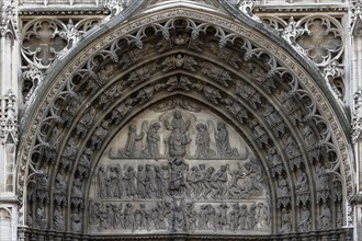 Cathedral of Our Lady, Onze-Lieve-Vrouwekathedraal, detailed view above the main portal, Gothic,