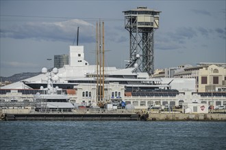 Cable car, tower, Teleferic del Port, yachts, harbour, Port Vell, Mediterranean, Barcelona,