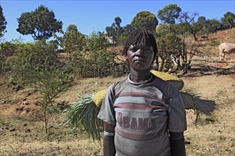 South Ethiopia, of the Benna people, proud young woman, Ethiopia, Africa