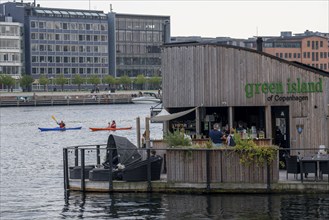 Leisure facilities in Copenhagen harbour, Bølgen afslapningsanlæg, jetties with bathing areas,