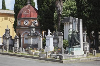 Campo Verano, Cimitero Comunale Monumentale Campo Verano, the largest cemetery in Rome in the