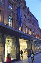 Pennys department store shop at night, city of Dublin, Ireland, Irish Republic, Europe