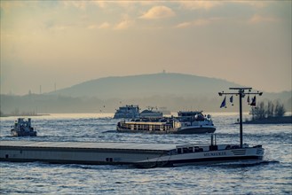 Cargo ships on the river Rhine near Duisburg-Bruckhausen, Rheinpreußen spoil tip, winter, Duisburg,