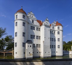 Grosskmehlen Castle is located in the southern Brandenburg town of Grosskmehlen in the district of