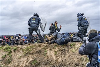 Violent clashes between thousands of demonstrators and the police, after a demonstration against