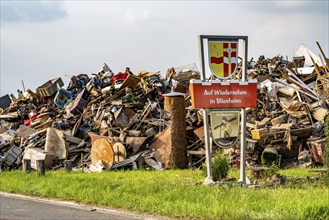 Flood at the Erft, at the end of the district Bliesheim, Erftstadt, the household rubbish was