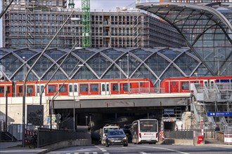 Track system at Elbbrücken station, travelling towards the city centre, line S3 towards Pinneberg,