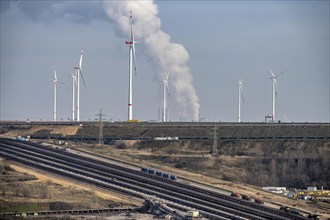 Garzweiler open-cast lignite mine, conveyor belt collection point, where the conveyor belts for