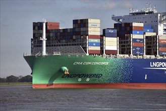 Europe, Germany, Hanseatic City of Hamburg, harbour, Elbe, CMA CGM Concorde departing Hamburg for