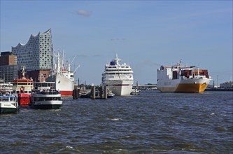 Europe, Germany, Hanseatic City of Hamburg, Elbe, Cap San Diego, Museum Ship, Passenger Ship