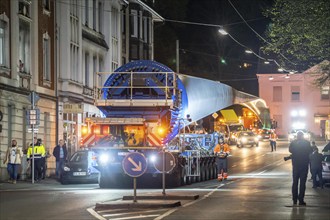 Transport of a 68 metre long, 22 tonne blade of a wind turbine, here in Schwelm, with a