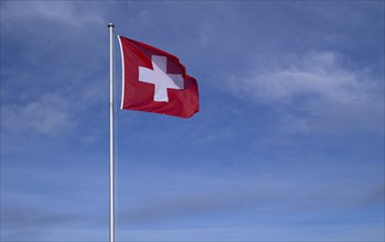 Swiss flag, blue sky, Seebodenalp, Küssnacht am Rigi SZ, Canton Schwyz, Switzerland, Europe