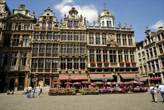 Guildhalls and restaurants, Guildhall, Town Hall Square, Rathausplatz, Old Town, Brussels, Belgium,