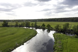 Aerial photo, natural course of the Spree, Mönchwinkel, 16 05 2023