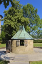 Bohnenberger Observatory, the observatory built around 1814 is located at the cartographic centre