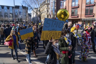 Peace demonstration against the war in Ukraine, instead of the Rose Monday parade in Cologne, with