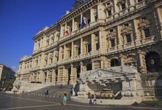 Palazzo di Giustizia, Palace of Justice, Prati district on the banks of the Tiber, Rome, Italy,