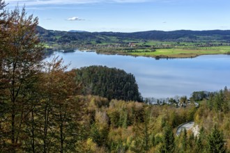 View of the Lake Kochel, Loisach-Lake Kochel-Moor, Schlehdorf, behind Hoher Peißenberg and Rehberg,