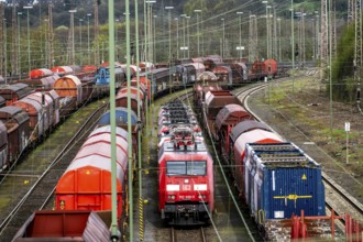 The Hagen-Vorhalle marshalling yard, one of the 9 largest in Germany, is located on the