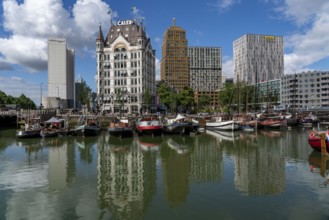 Rotterdam city centre, Oudehaven, historic harbour, The White House, historic office building,