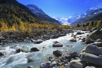 Mountain stream, Piz Palü, 3905 m, Piz Bernina, 4049 m, Bianco ridge, Morteratsch glacier, Upper