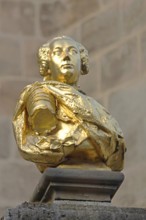 Monument to Johann Sebastian Bach at the Karl-Wilhelm-Friedrich-Fountain, golden, Bust,