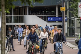 Entrance and exit of the bicycle car park at Utrecht Centraal station, Stationsplein, over 13, 000