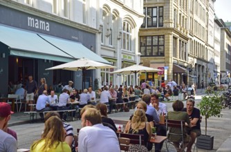 Europe, Germany, Hamburg, City, Old Town, Nikolai Quarter, pedestrian zone Schauenburgerstrasse,