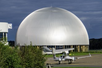 Mülheim-Essen airfield, commercial airfield in the south of Essen and in the east of Mülheim an der