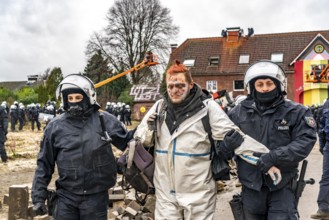 2nd day of the eviction of the Lützerath hamlet, occupied buildings of the former farm, by climate