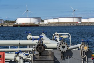 Maasvlakte Olie Terminal, 39 large tanks logistics for various petroleum products, such as crude