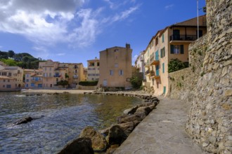 Old town, with remains of city walls, Saint Tropez, Var, French Riviera, Provence-Alpes-Cote