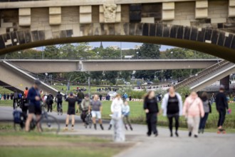 Partially collapsed Carola Bridge, seen through the Augustus Bridge in Dresden, 11/09/2024