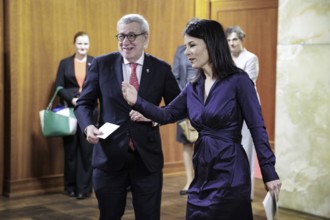 (R-L) Annalena Bärbock, Federal Foreign Minister, meets Alberto van Klaveren Stork, Foreign