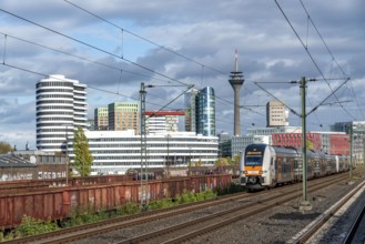 Regional express RE4 to Aachen, RRX, Rhine-Ruhr Express, Düsseldorf city centre skyline, Media