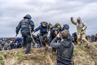 Violent clashes between thousands of demonstrators and the police, after a demonstration against