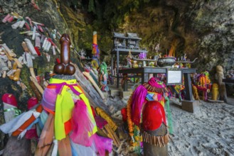 Princess cave at Phra Nang beach near Krabi, fertility, fertility temple, penis, dildo, penis