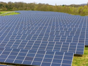 Mühlenfeld solar park, near Neukirchen-Vluyn, over 15, 000 solar modules spread over 24 hectares,