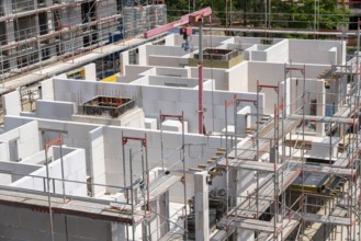 Building site, new construction of apartment blocks, shell construction, Essen, North