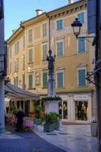 Via San Carlo, Old Town, Salo, Lake Garda, Lago di Garda, Lombardy, Italy, Europe